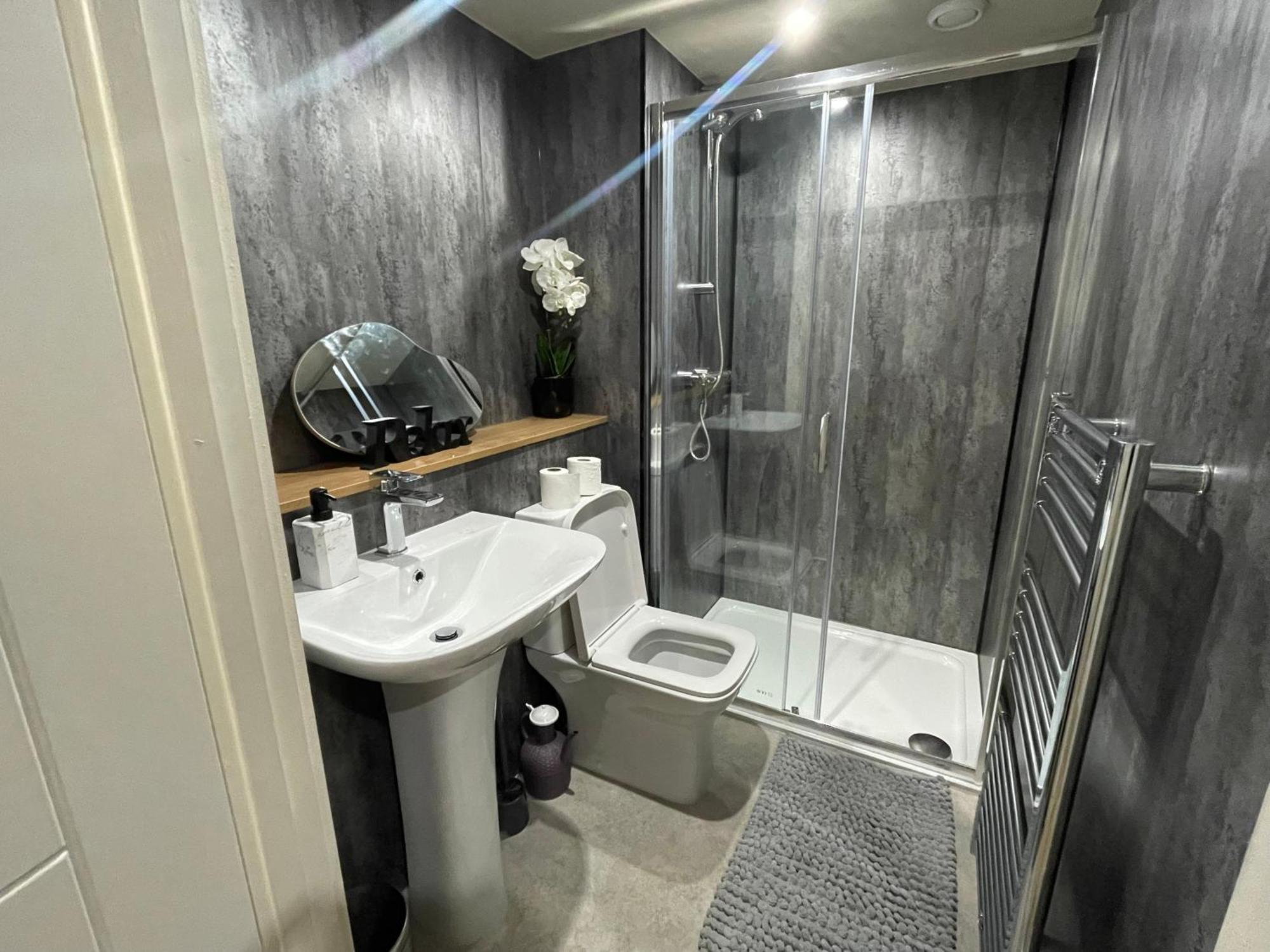 Luxury Mezzanine Apartment In Central Leeds Central Station Esterno foto