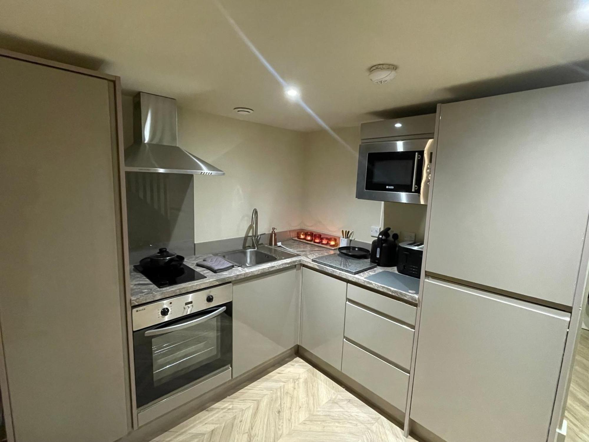 Luxury Mezzanine Apartment In Central Leeds Central Station Esterno foto